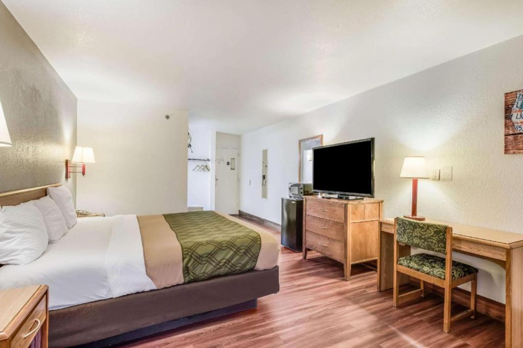 Econo Lodge Truman Inn Sedalia Eksteriør billede
